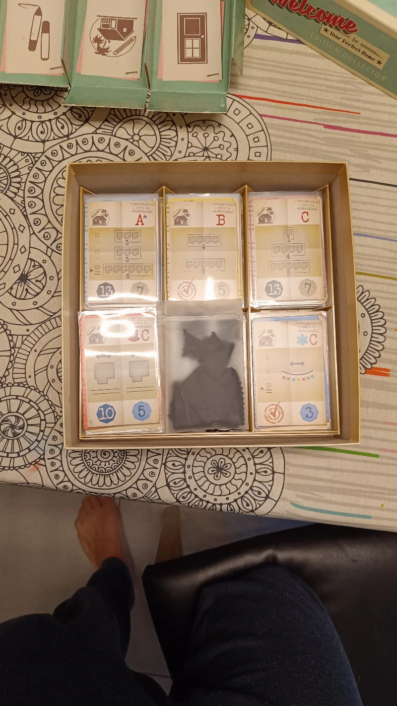 Welcome to your perfect home collector edition / to las Vegas  / to the moon - Organizer and cards dispenser