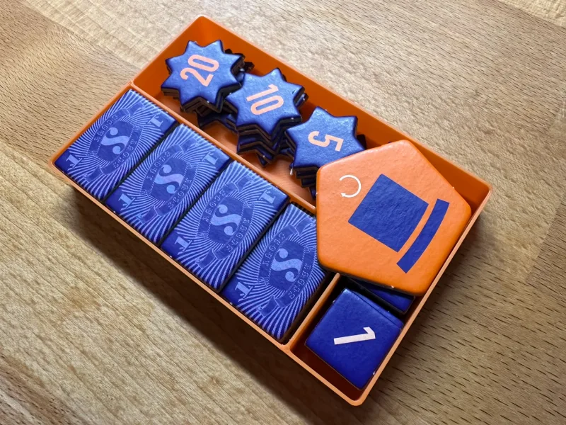 Scout Insert for premium sleeved cards