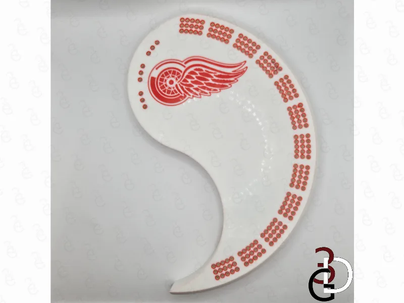 Yin Yang Cribbage Board - Detroit Red Wings