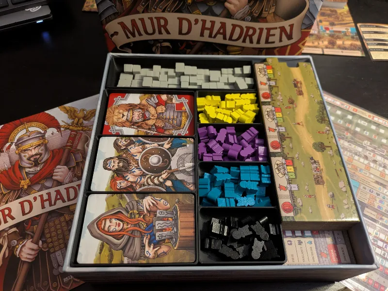 Hadrian's wall minimalist insert