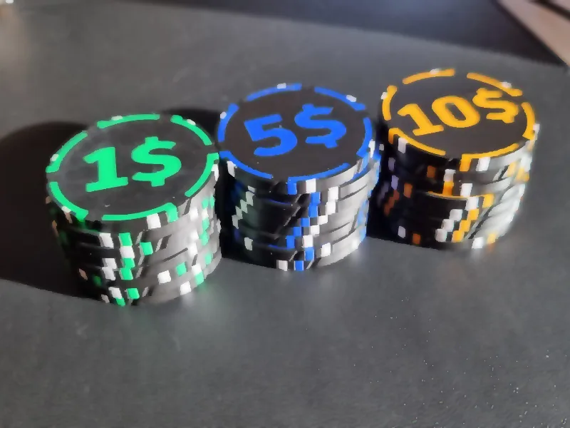 1,5,10 Dollar Jetons/Chips for games like Poker