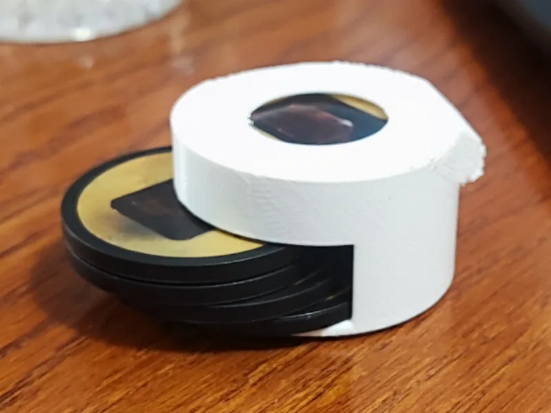 Splendor chip holder