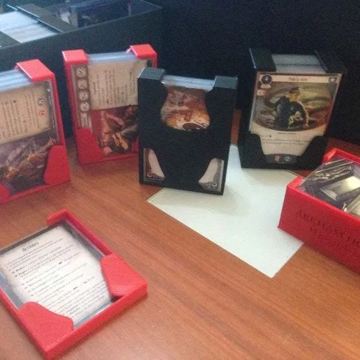 Box to Arkham Horror: Lcg