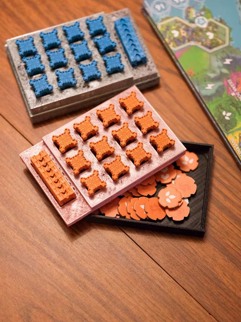 Rebirth FR - players tray solution