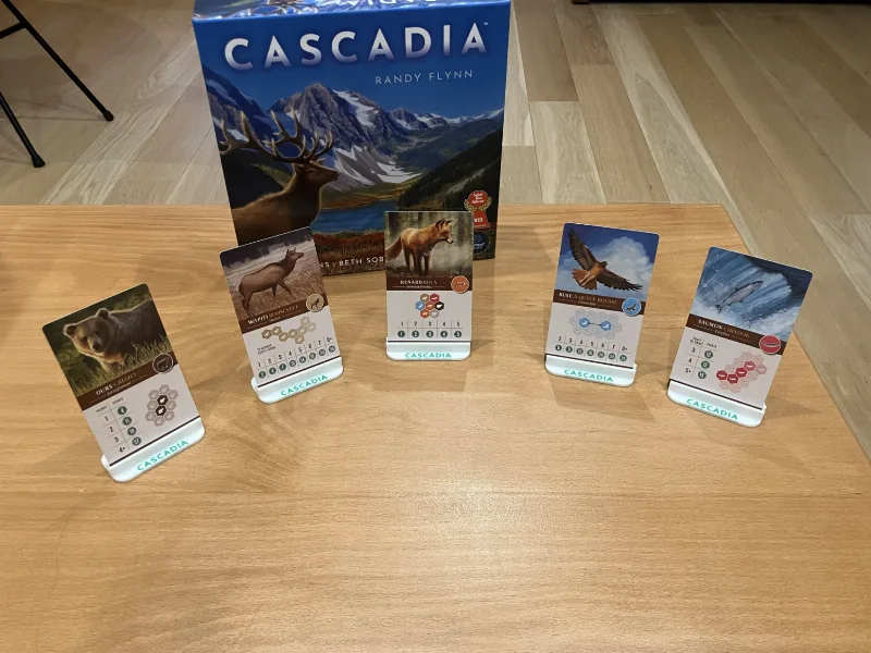 Cascadia – Vertical Card Holders