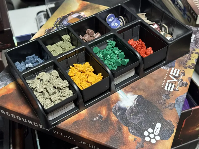 Eve Online: War for New Eden Vase Mode Resource Trays