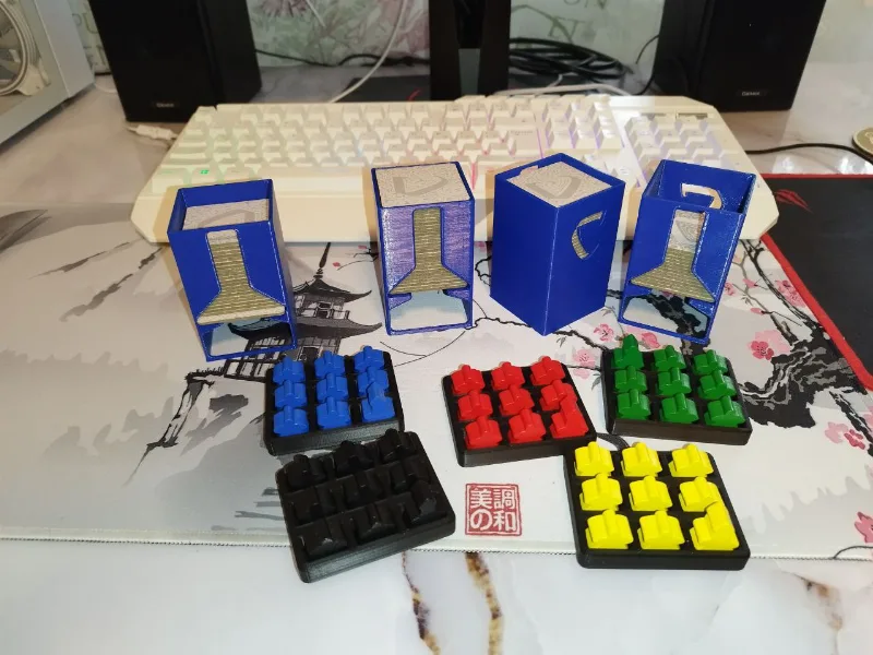 Carcassonne Cards Tower and Meeple Holder