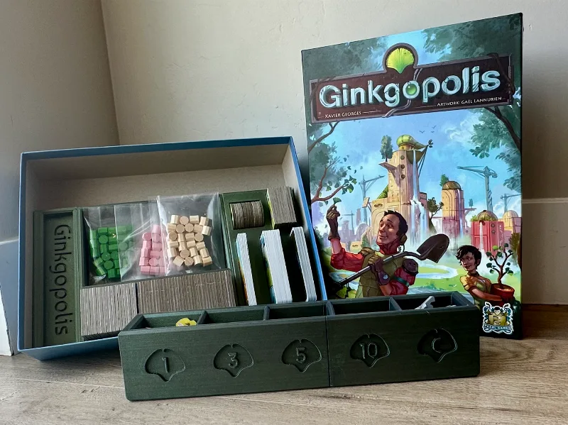 Ginkgopolis Game Organizer with Removable Tray