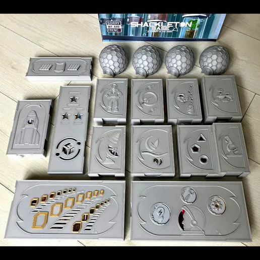 Shackleton Base organizers