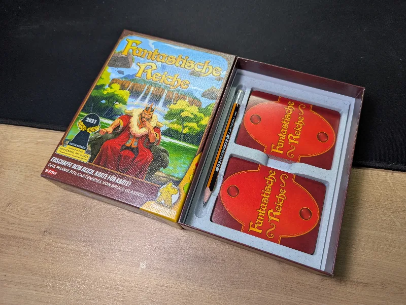 Fantasy Realms Organizer / Insert