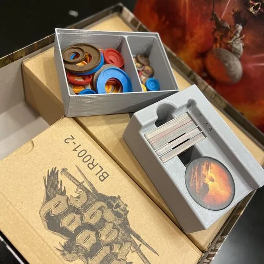 Blood Rage - Bit Storage with Cards Separated