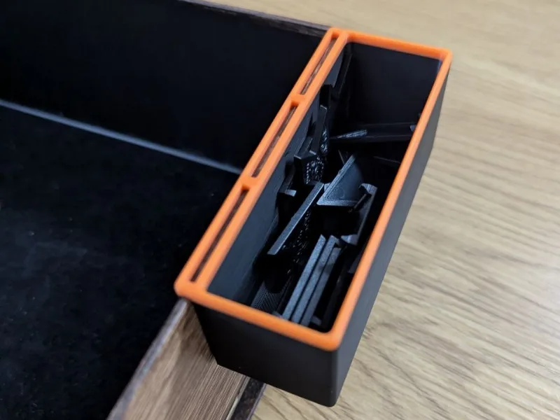 Blood on the Clocktower Death Shroud Container
