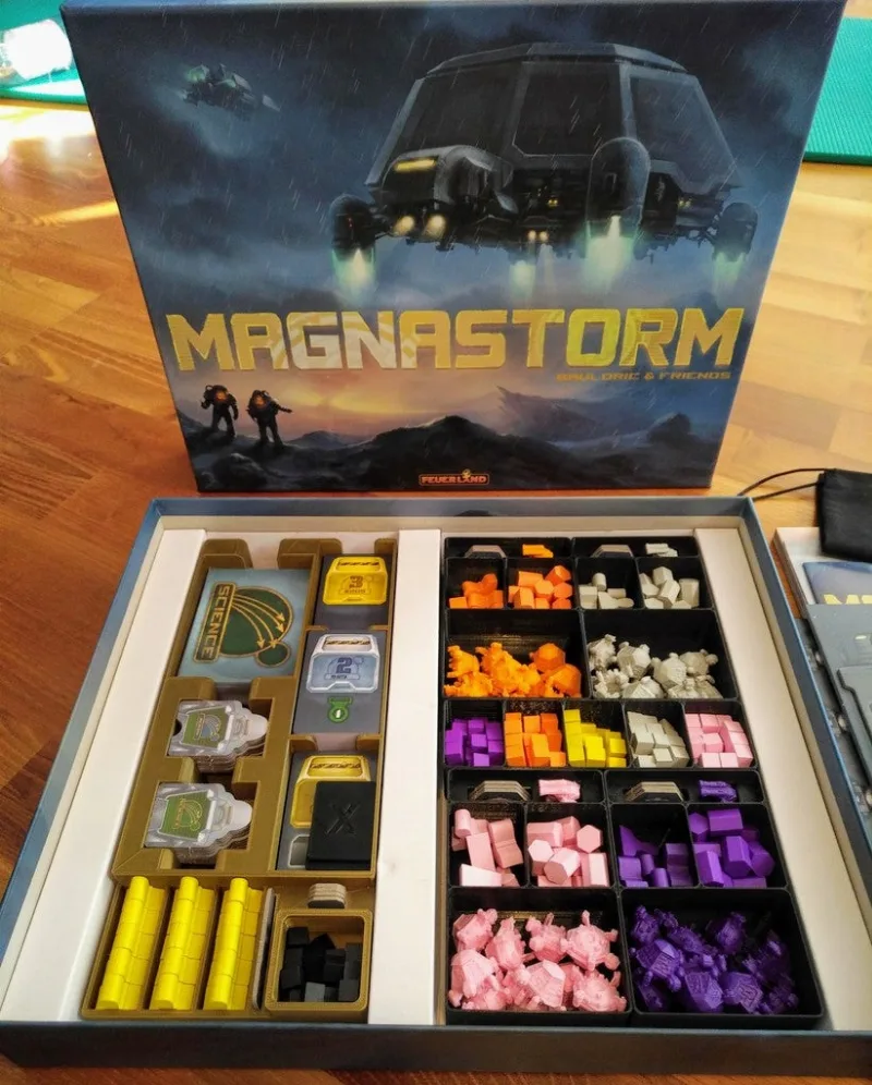 Magnastorm Organizer