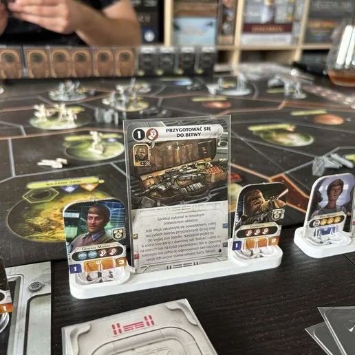 Star Wars Rebellion leader stand