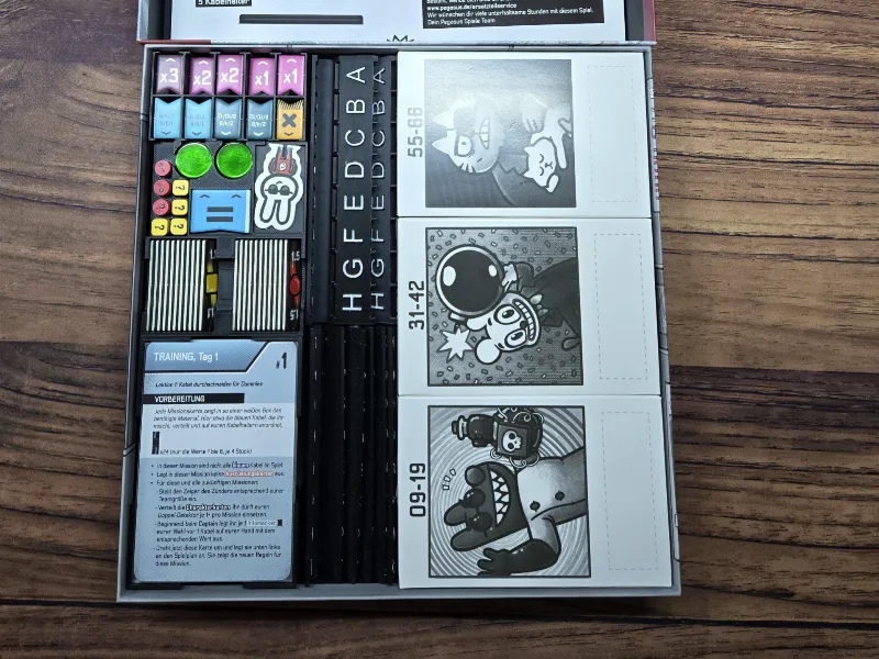 Bomb Busters Insert/stands (fitting sleeved cards)