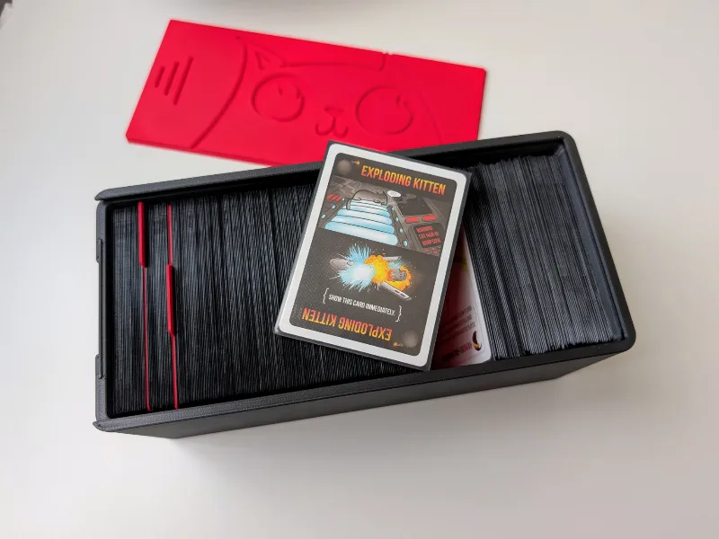 Exploding Kittens Box (Fits ALL Expansions!)