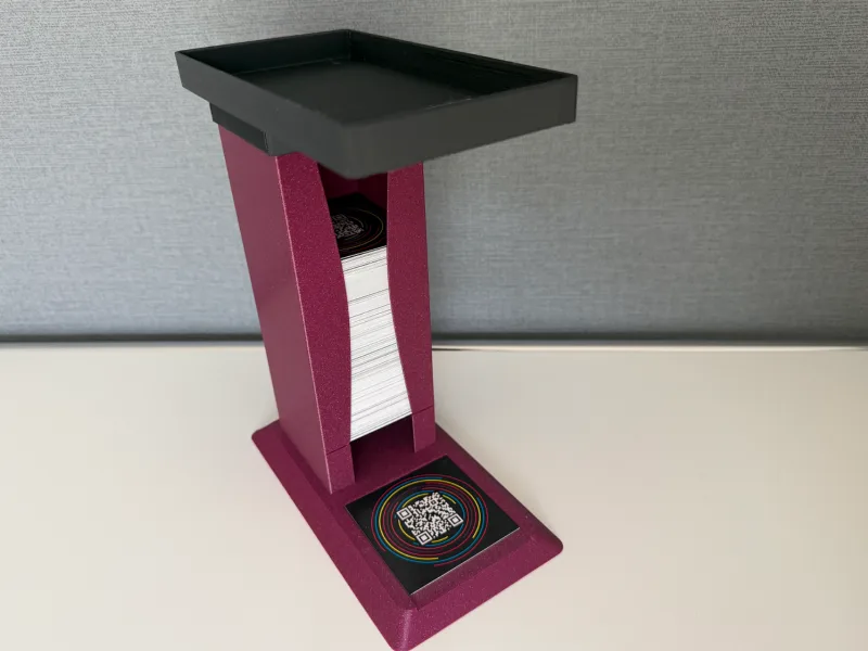 Hitster tower for smartphone and cards