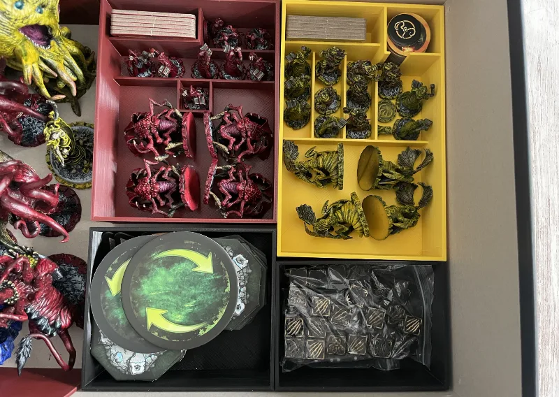 Cthulhu Wars Insert