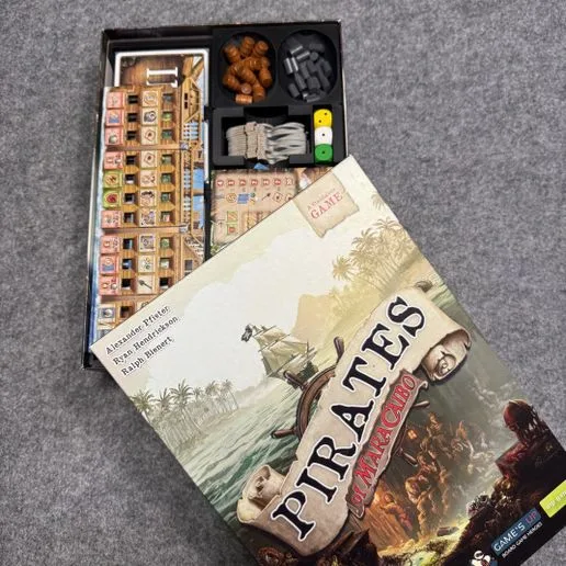 Pirates of Maracaibo + all expansions (Commanders & Bermuda Triangle) - Board Game Insert & Organizer