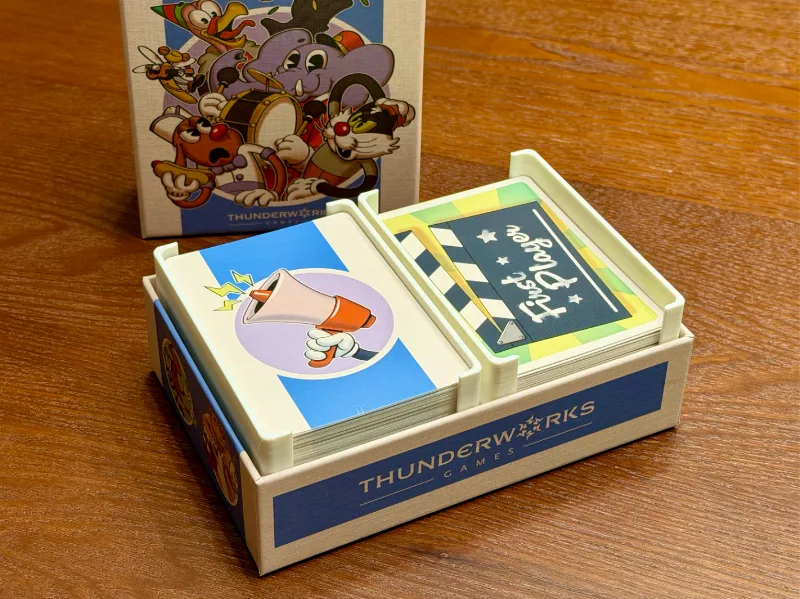 Fliptoons insert with expansion