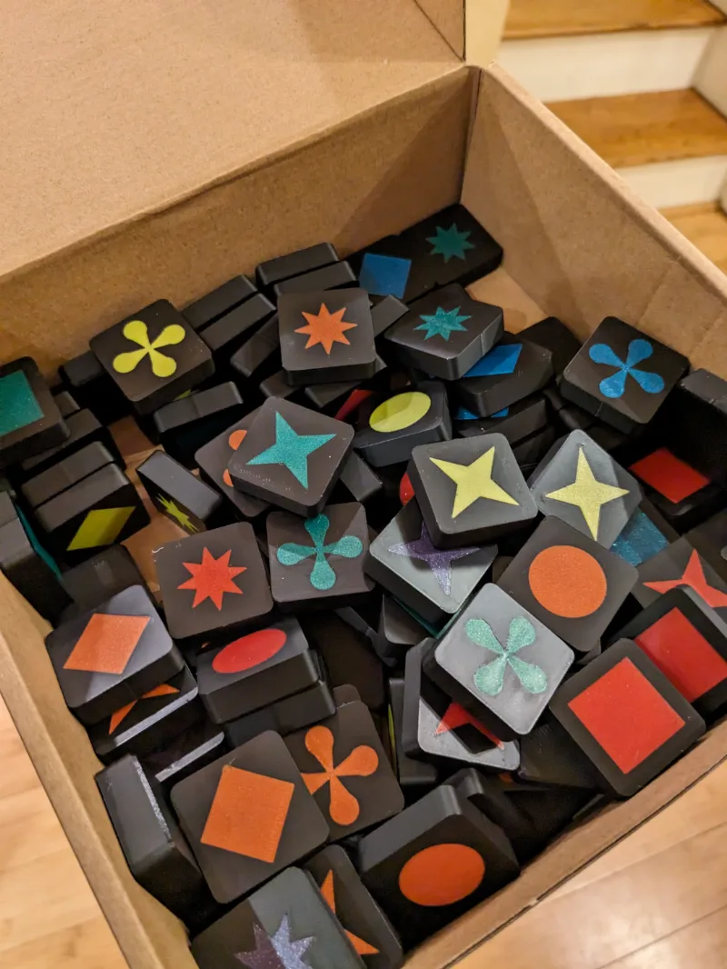Qwirkle Tiles with Chamfered Bases