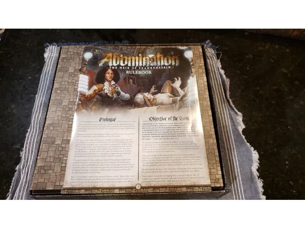 Abomination: The Heir of Frankenstein Organizer