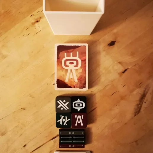 THE VALE OF ETERNITY: ARTIFACTS / ARTEFACTS - Set of inserts and boxes for the Mandoo games board game expansion.