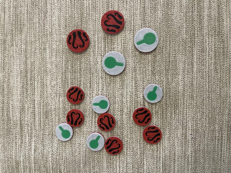 Arkham Horror clue/doom tokens