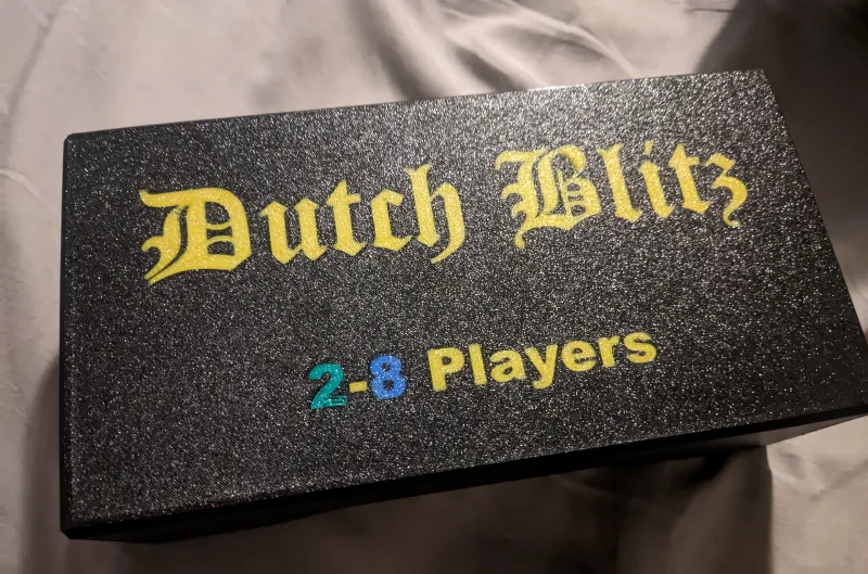 Dutch Blitz 2 - 8 Player Organizer and Storage Box