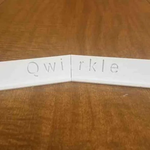 Qwirkle Travel Tile Holder