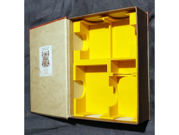 Miskatonic University - The Restricted Collection - Box Insert