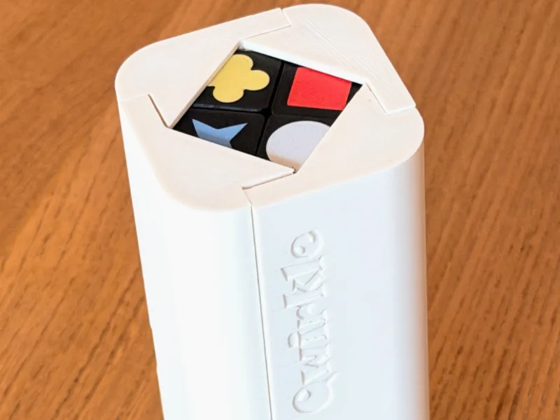 Travel Qwirkle Case & Stands