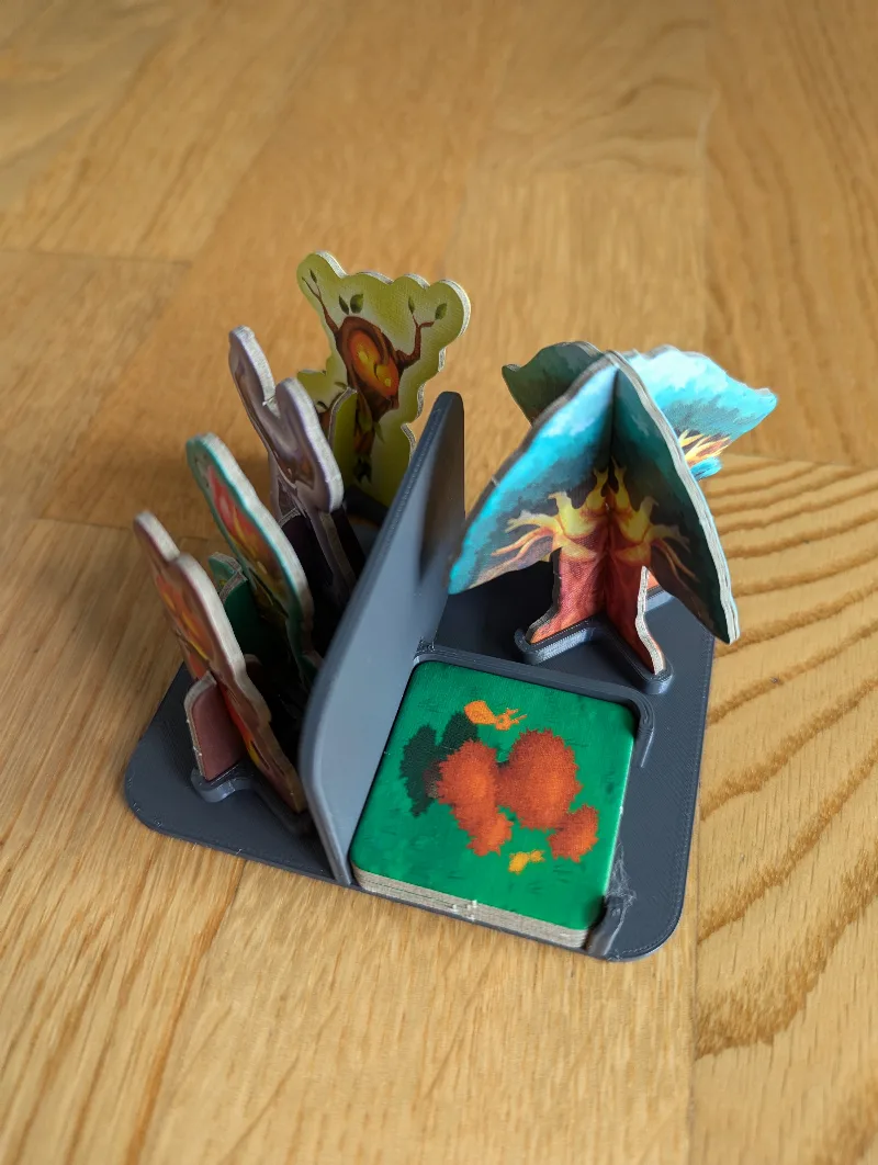 Living Forest Figurines Separator + holder for initial player tree tokens