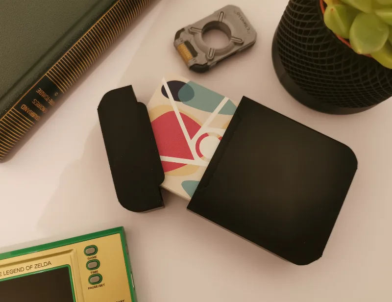 *Outdated *Perfect poker card case