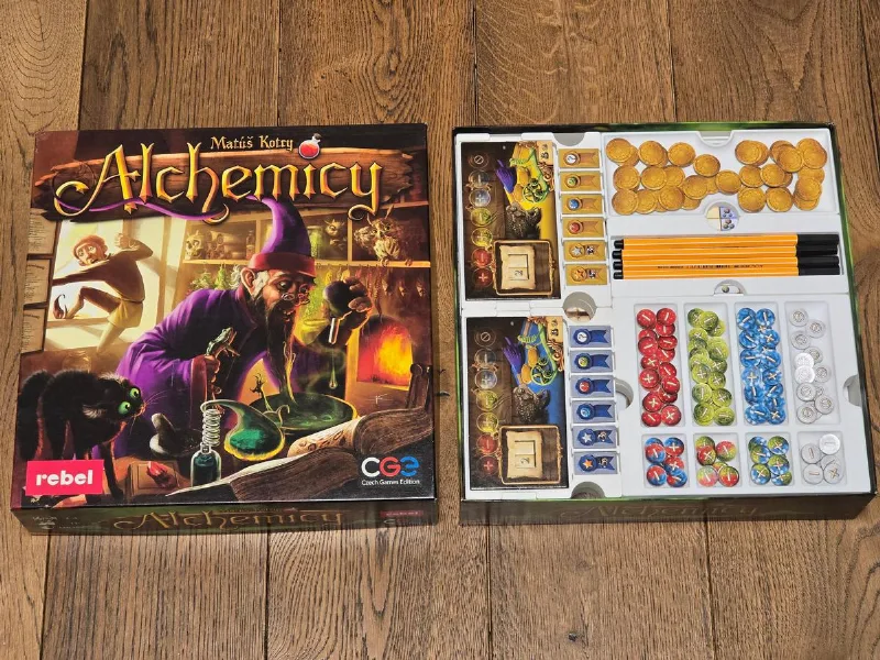 Alchemists with The King's Golem expansion