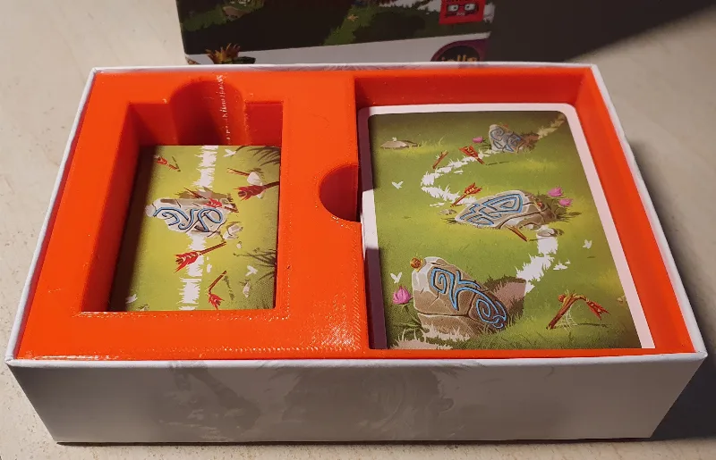 Schotten Totten game box insert