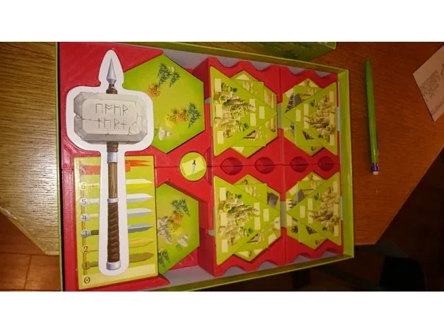 Meeple War box insert