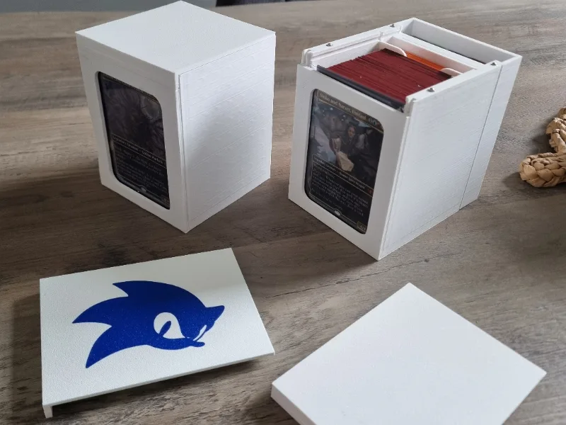 Magic The Gathering Deck Box (With Dice Storage)