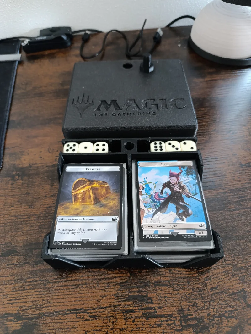 Storage box for two Magic the Gathering decks and two sets of six dice