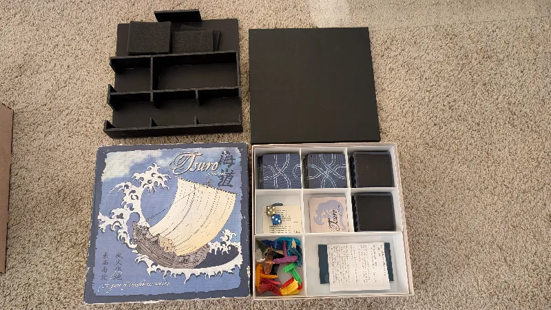 Tsuro of the Seas insert