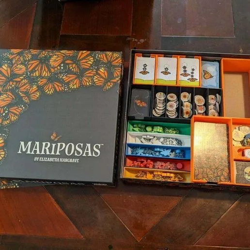 Mariposas Boardgame Insert