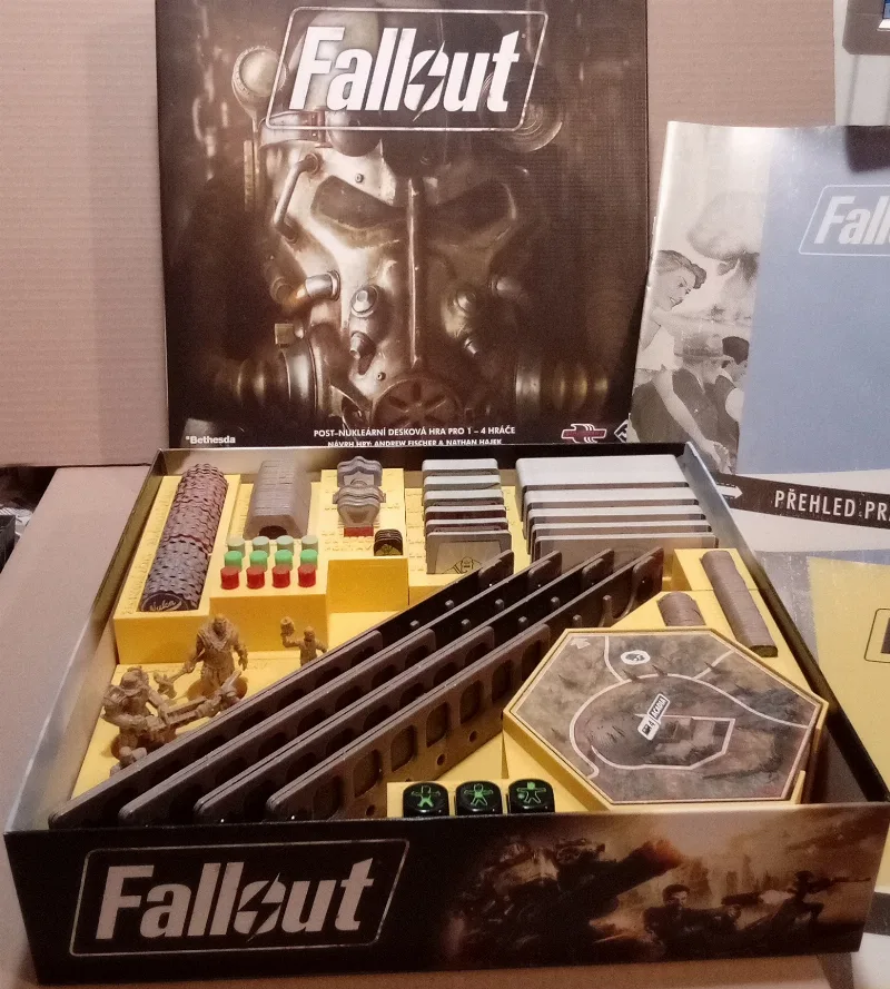 Fallout board game box compartments