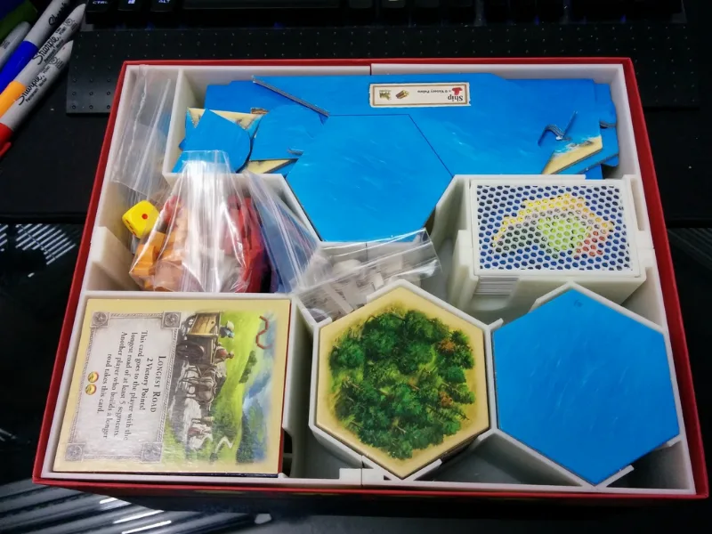 Catan Box Insert (Base game & Seafarers)
