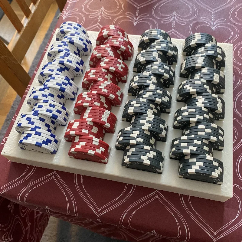 Poker chip tray