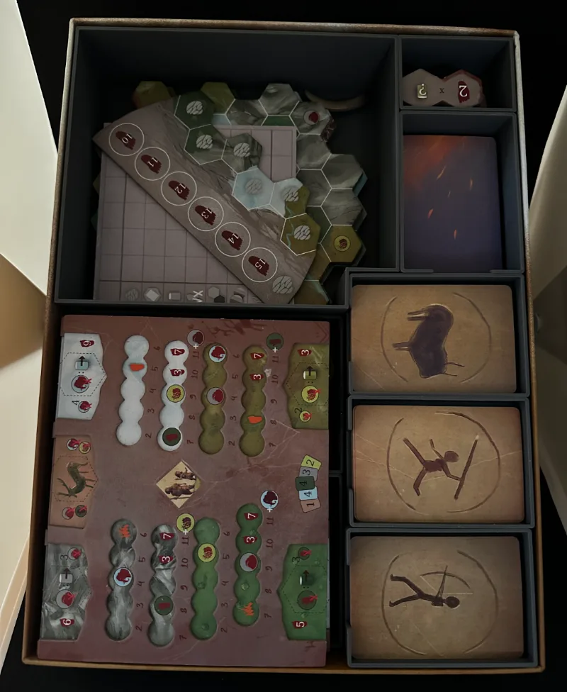 Insert organiser for Footprints the board game