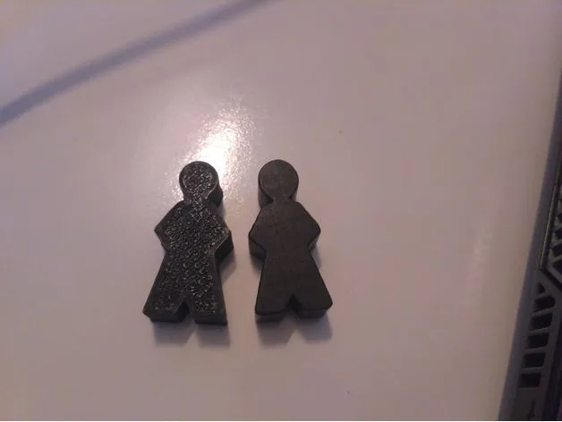 Kolejka, Queue game checker, pawn