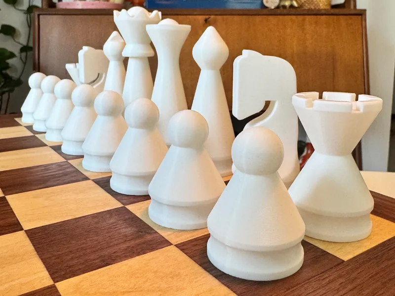 Large Modern Chess Piece Set