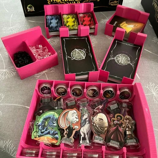 Wonderland's War insert