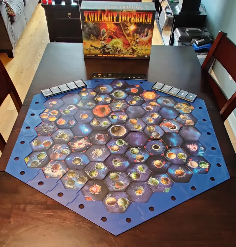 Adjustable Twilight Imperium Map Frame