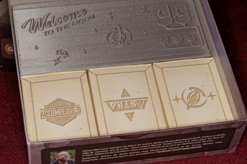 Welcome to the Moon travel insert